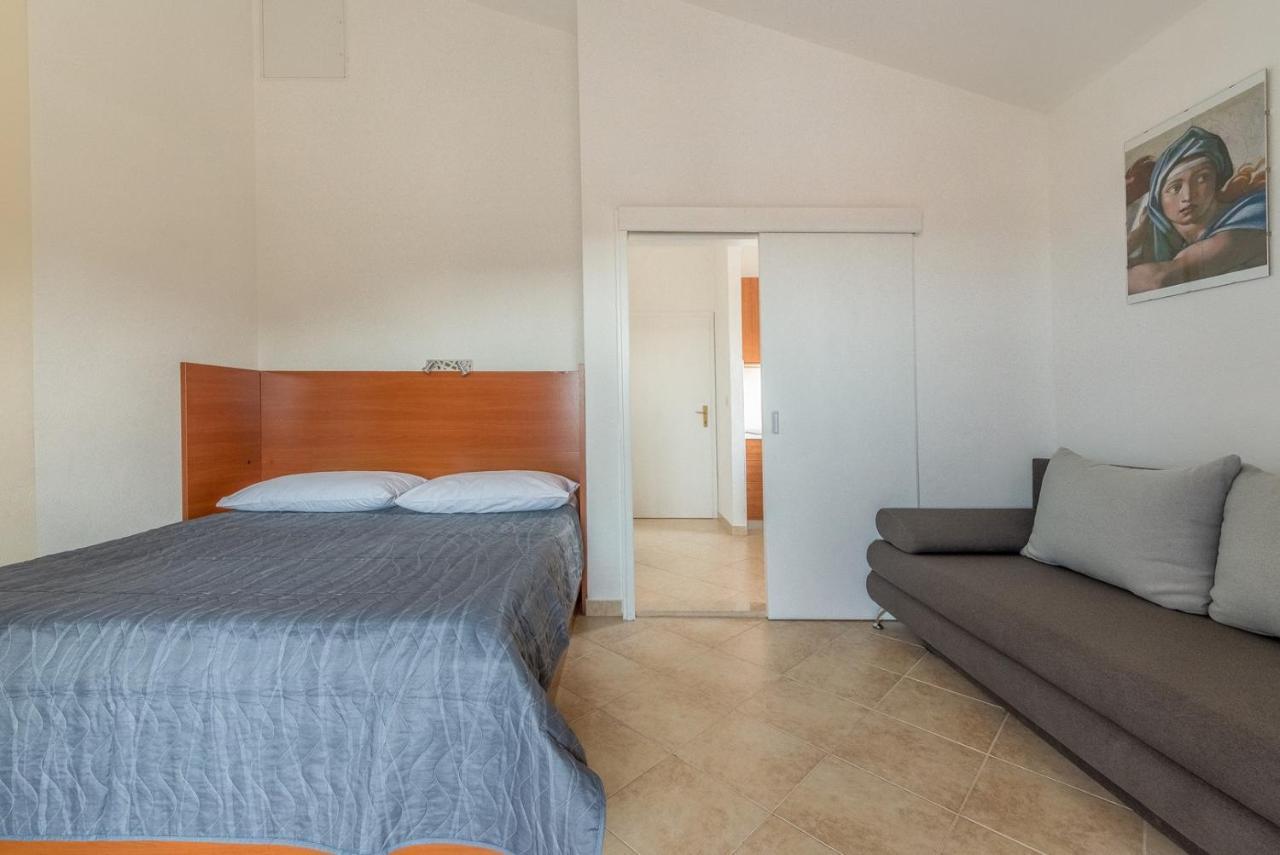 Apartments Ivana-Mira Okrug Gornji Eksteriør billede