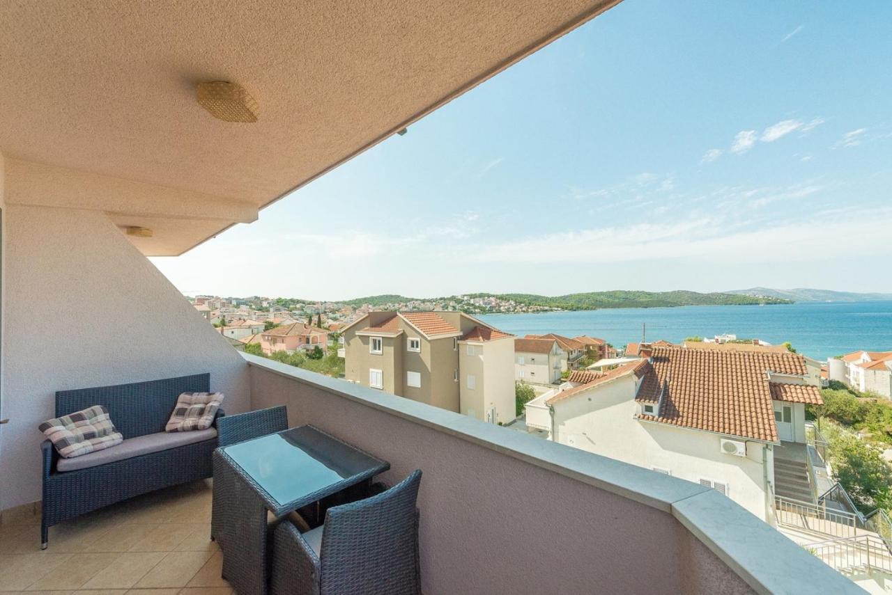 Apartments Ivana-Mira Okrug Gornji Eksteriør billede